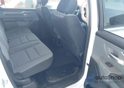 2019 Ram 1500 Big Horn/Lone Star 4X2 6'4 Box z USA, uszkodzony, nr VIN 1C6RREMG9KN891758